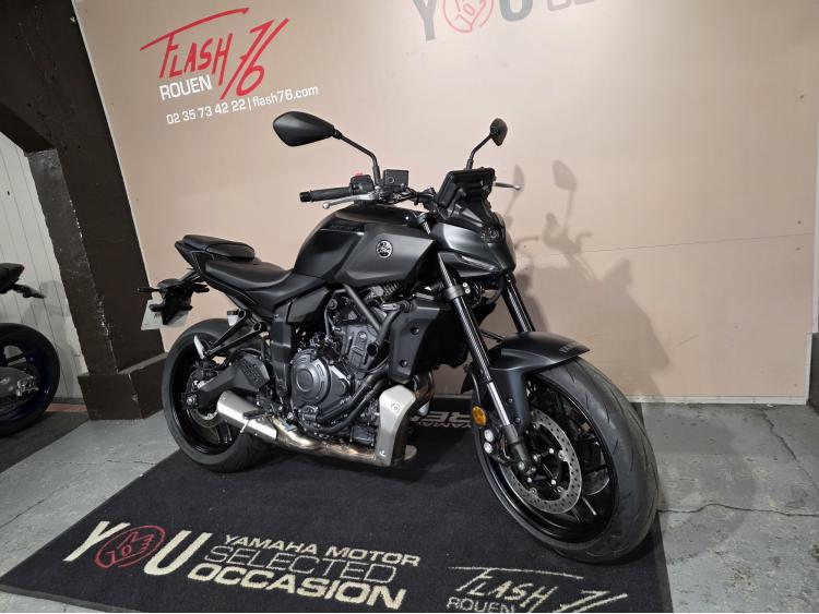 YAMAHA MT07