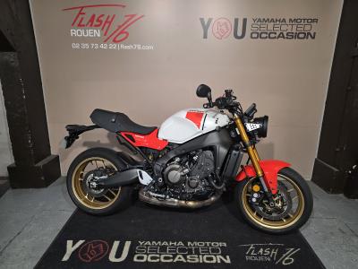 YAMAHA XSR 900