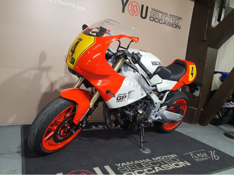 YAMAHA XSR 900 GP