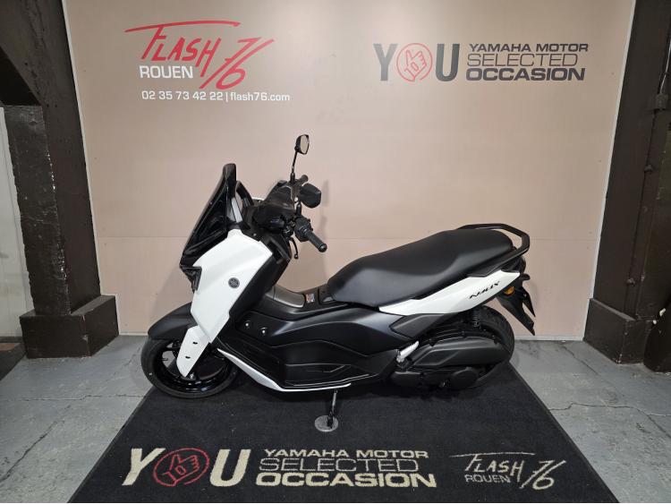YAMAHA NMAX 125