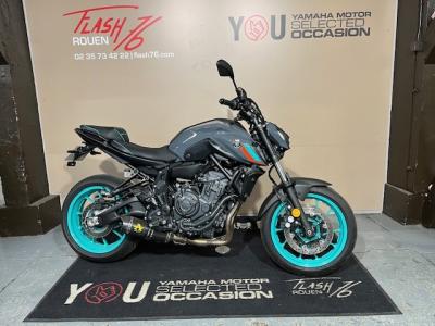 YAMAHA MT-07