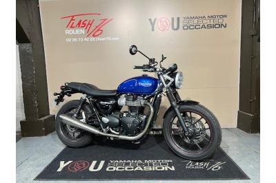TRIUMPH STREET TWIN  900