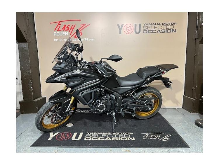 VOGE DSX 525 Black Knight
