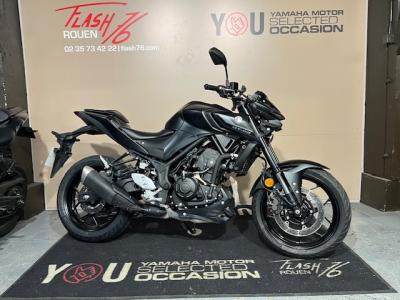YAMAHA MT03