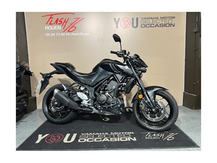 YAMAHA MT-03