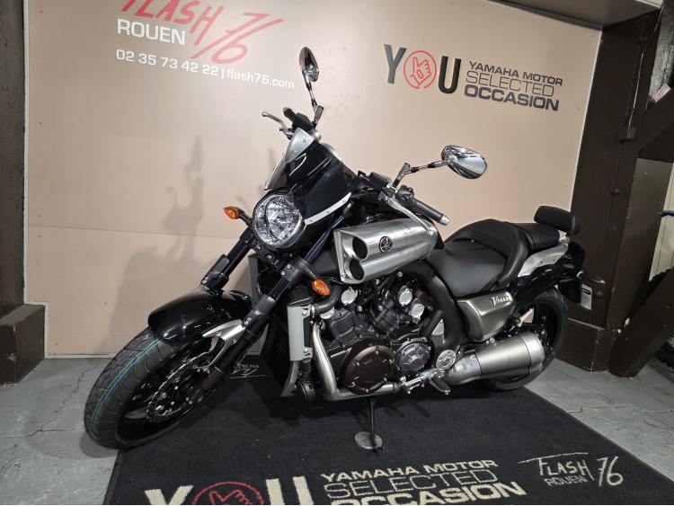 YAMAHA VMAX 1700