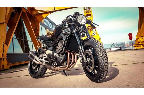 XSR 900 