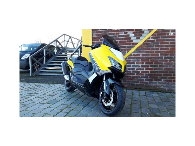 TMAX 60TH