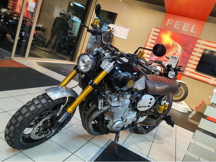 XJR 1300 L'atelier 5 & Flash 76